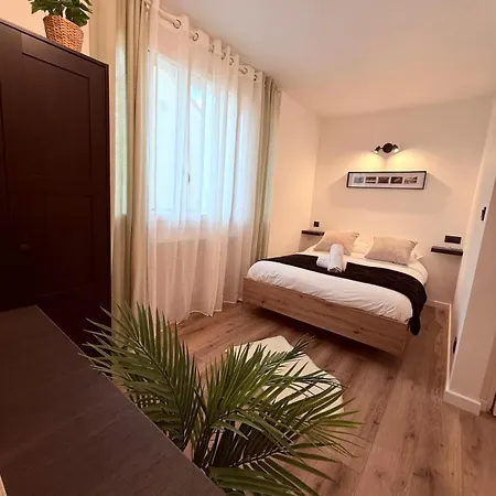 Faillebin - - Cusset Apartment *
